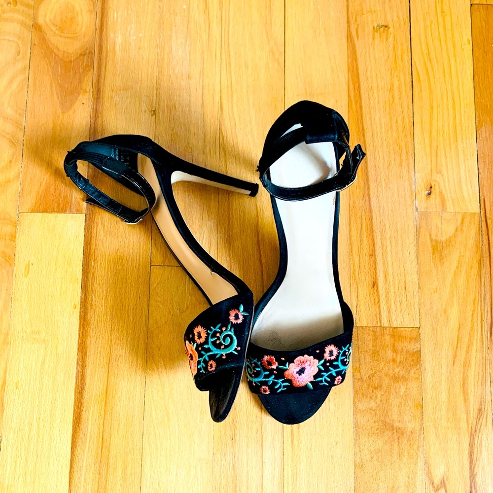 Aldo Floral Embroidered Heels